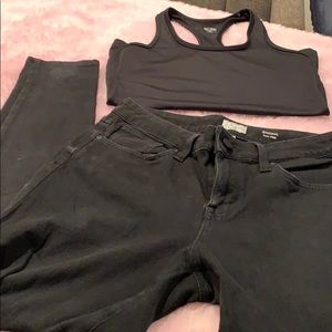 Black Shirt & jeans, smoke & pet free home